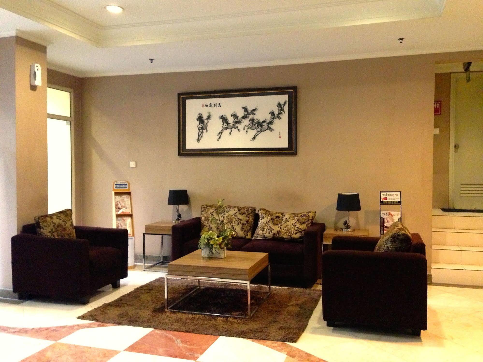Ravarine Suite Apartment Jakarta Extérieur photo