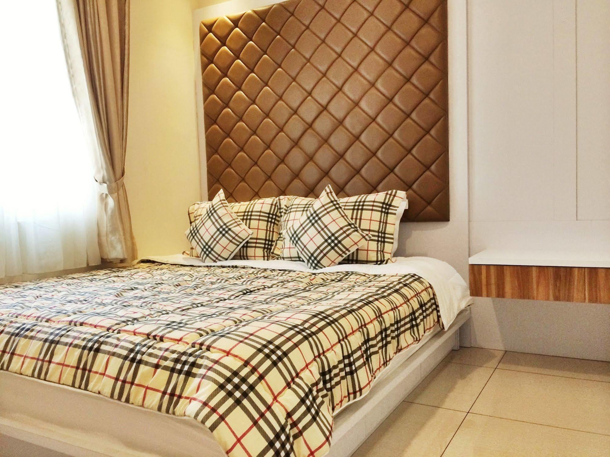 Ravarine Suite Apartment Jakarta Extérieur photo